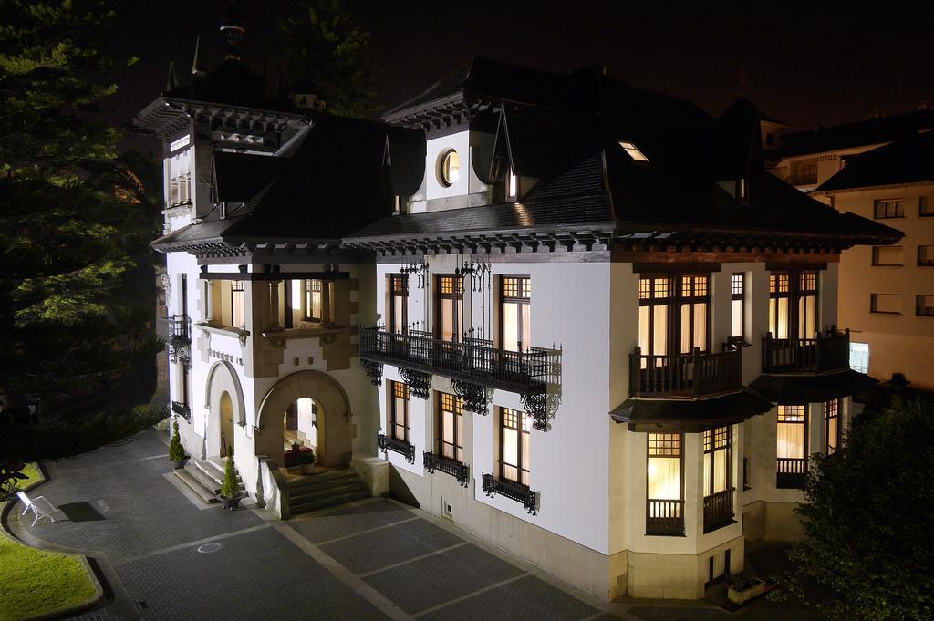 Palacio Arias Navia Exterior photo